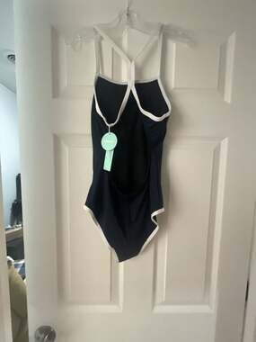 Beautikini Women's Contrast Piping Racerback One-Piece Swimsuit